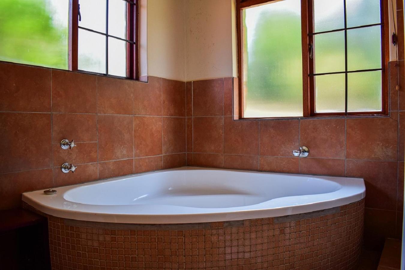 Berryfields Apartment Dullstroom Ngoại thất bức ảnh